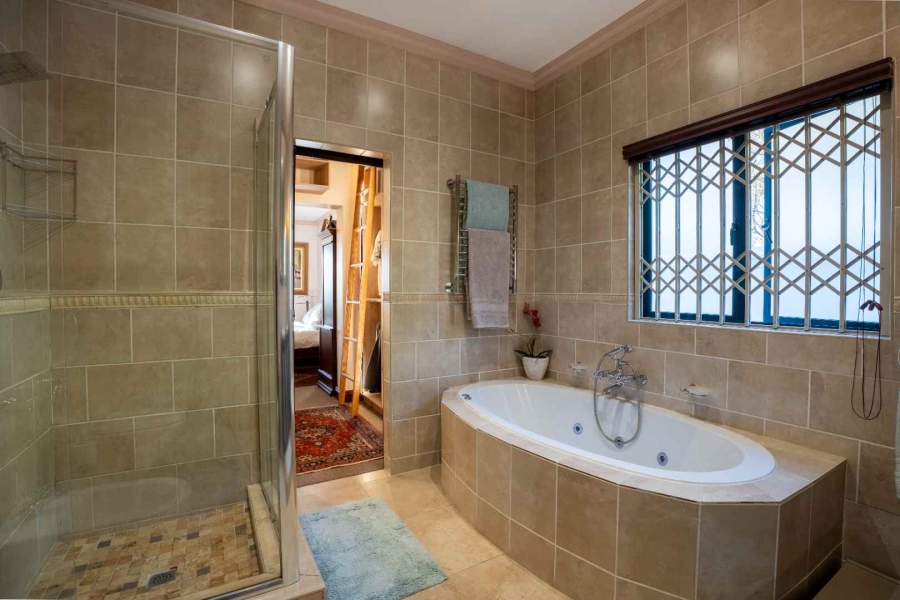 4 Bedroom Property for Sale in Croydon Western Cape